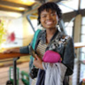 Meet your Posher, Annaya